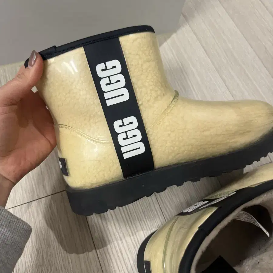 어그 ugg