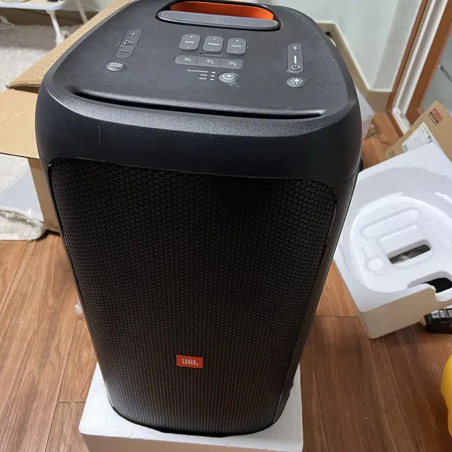 Jbl 파티박스 310판매합니다