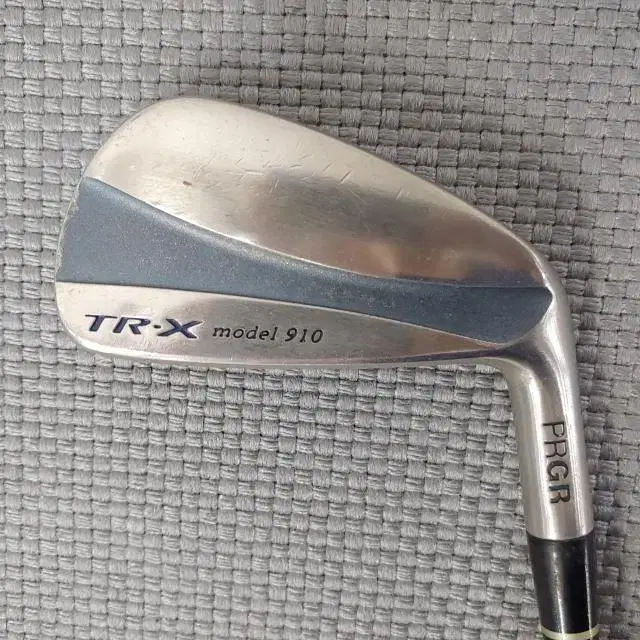 PRGR TR-X 모델910 4번 아이언H69g (M43) S