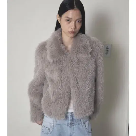 오데스 퍼자켓 ordes faux fur jacket