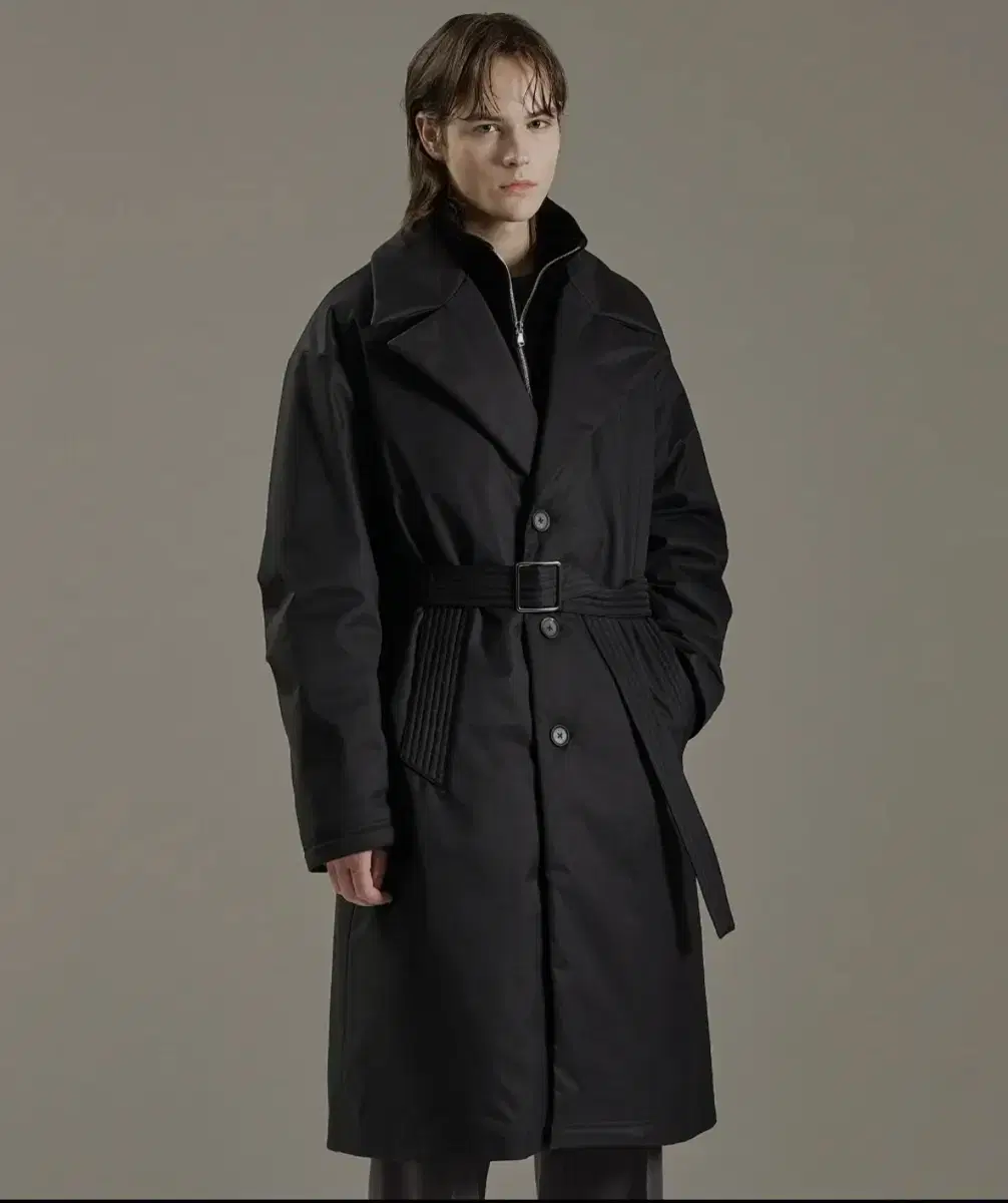 매종미네드 TURTLE NECK BELTED LONG DOWN COAT