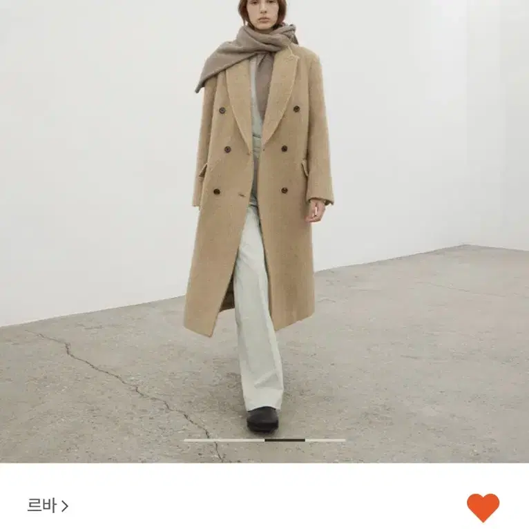 새상품)르바 hairy alpaca blended classic coat