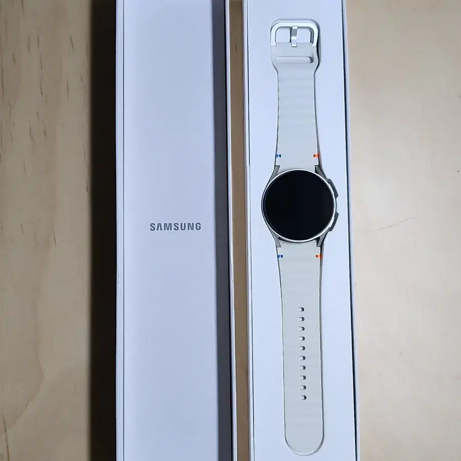 갤럭시 워치7 크림 40mm LTE