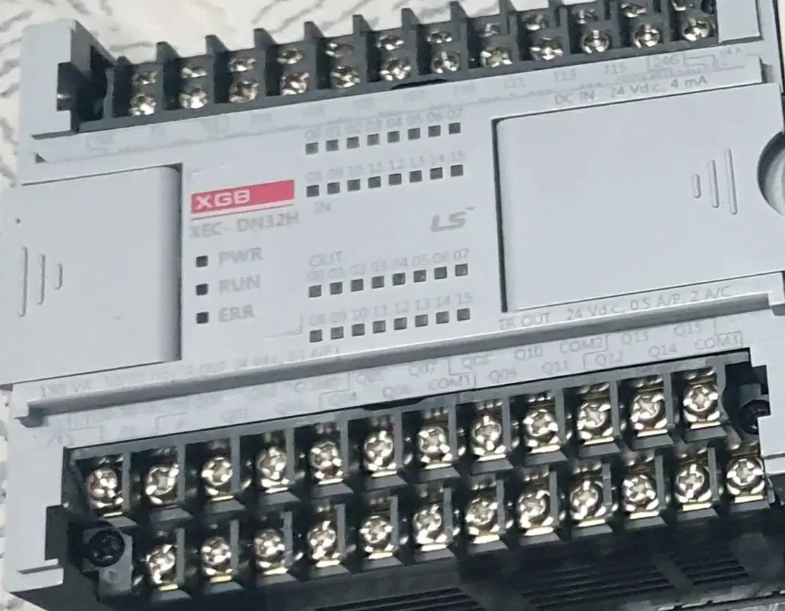 LS PLC XEC DN32H (상자만없고 새제품)