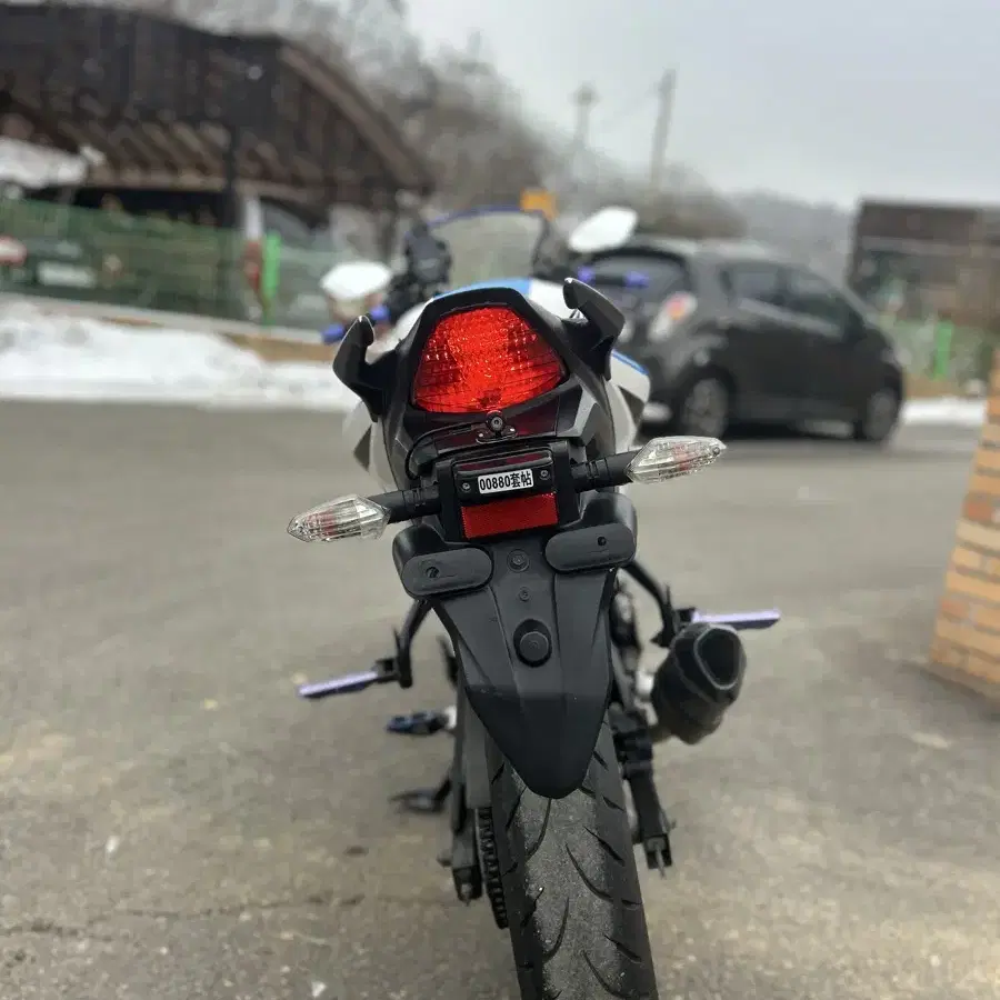 CBR125R