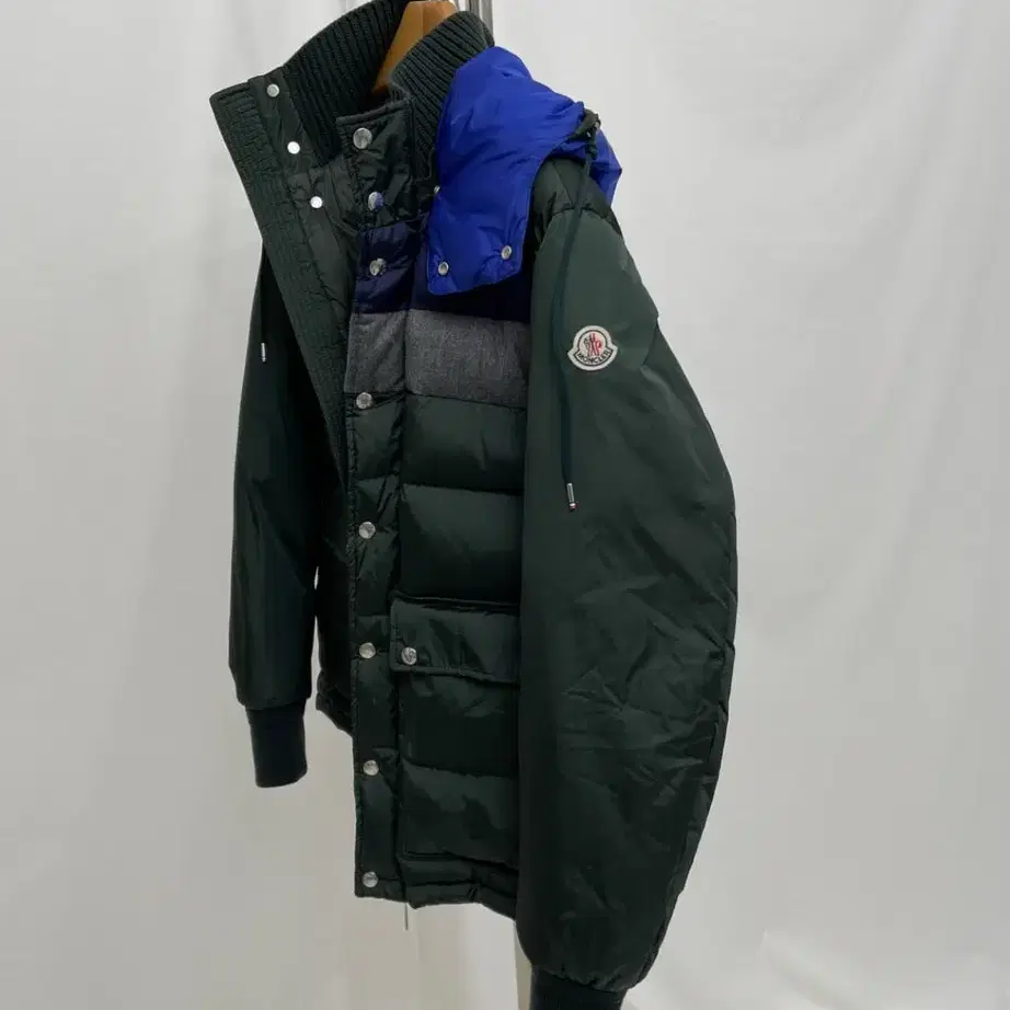 Moncler Wilms 패딩 4사이즈