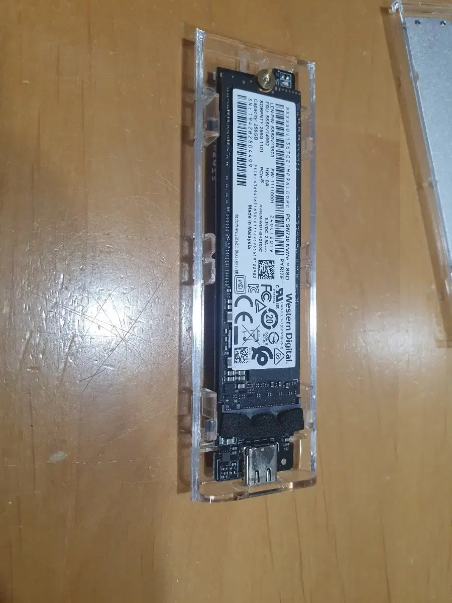 ssd  M.2(NVMe) 256gb팝니다.