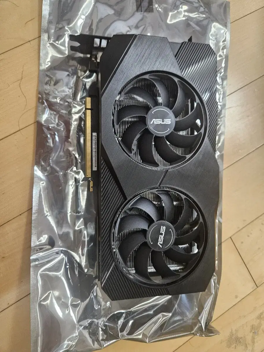 ASUS RTX 2060 6GB 팝니다