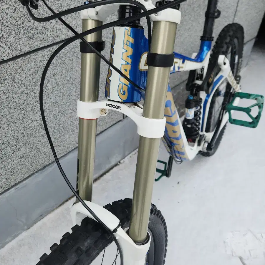 자이언트 글로리 풒샥mtb 자전거