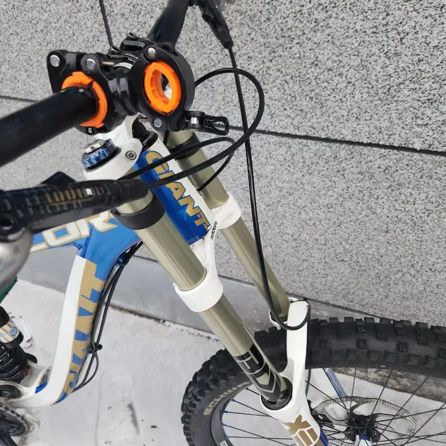 자이언트 글로리 풒샥mtb 자전거