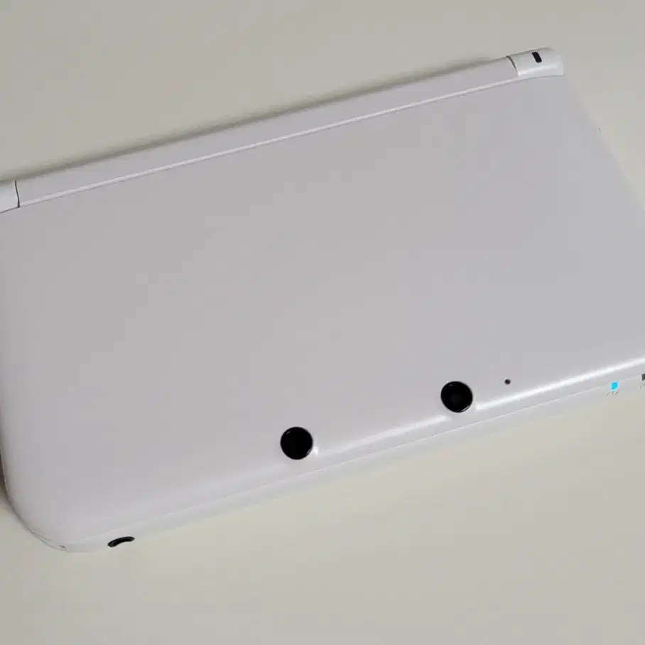 닌텐도 3ds xl 큰다수 화이트