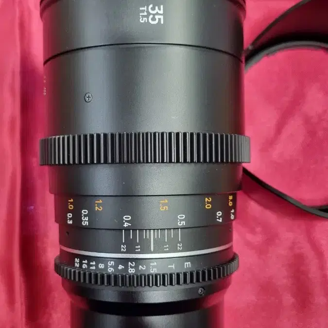 삼양 VDSLR 24.35.50mm mk2 소니fe마운트 판매합니다