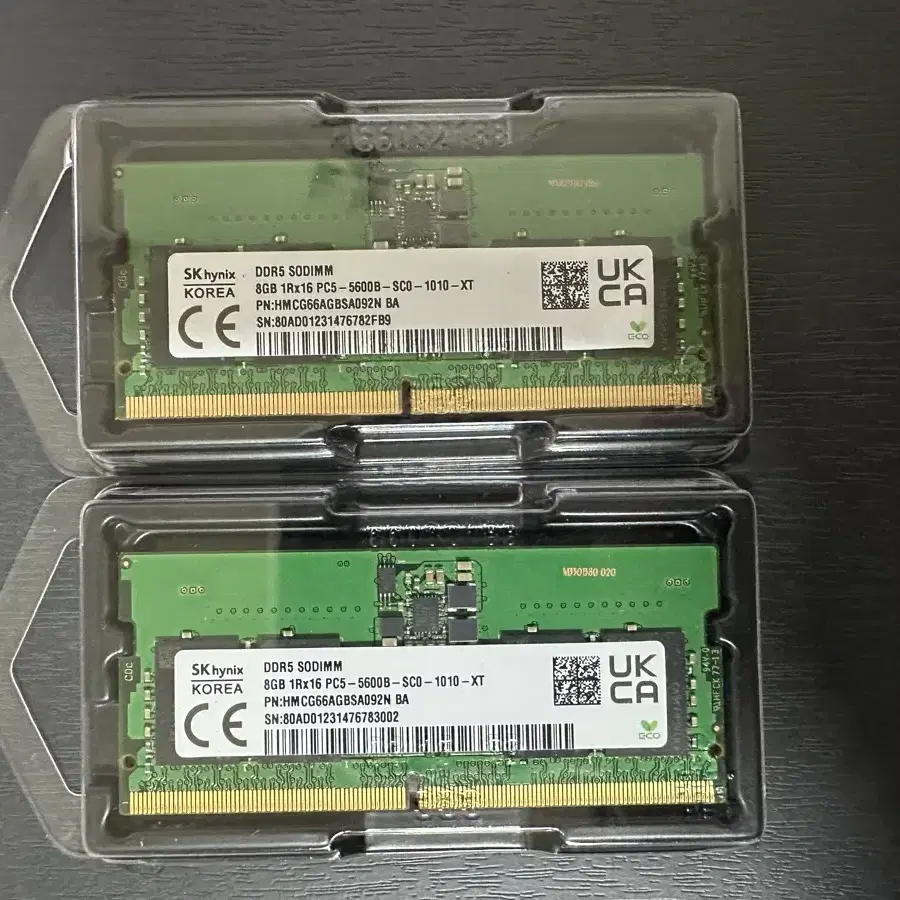 택포 하이닉스 노트북 ddr5 16g(8x2) 5600 팝니다.