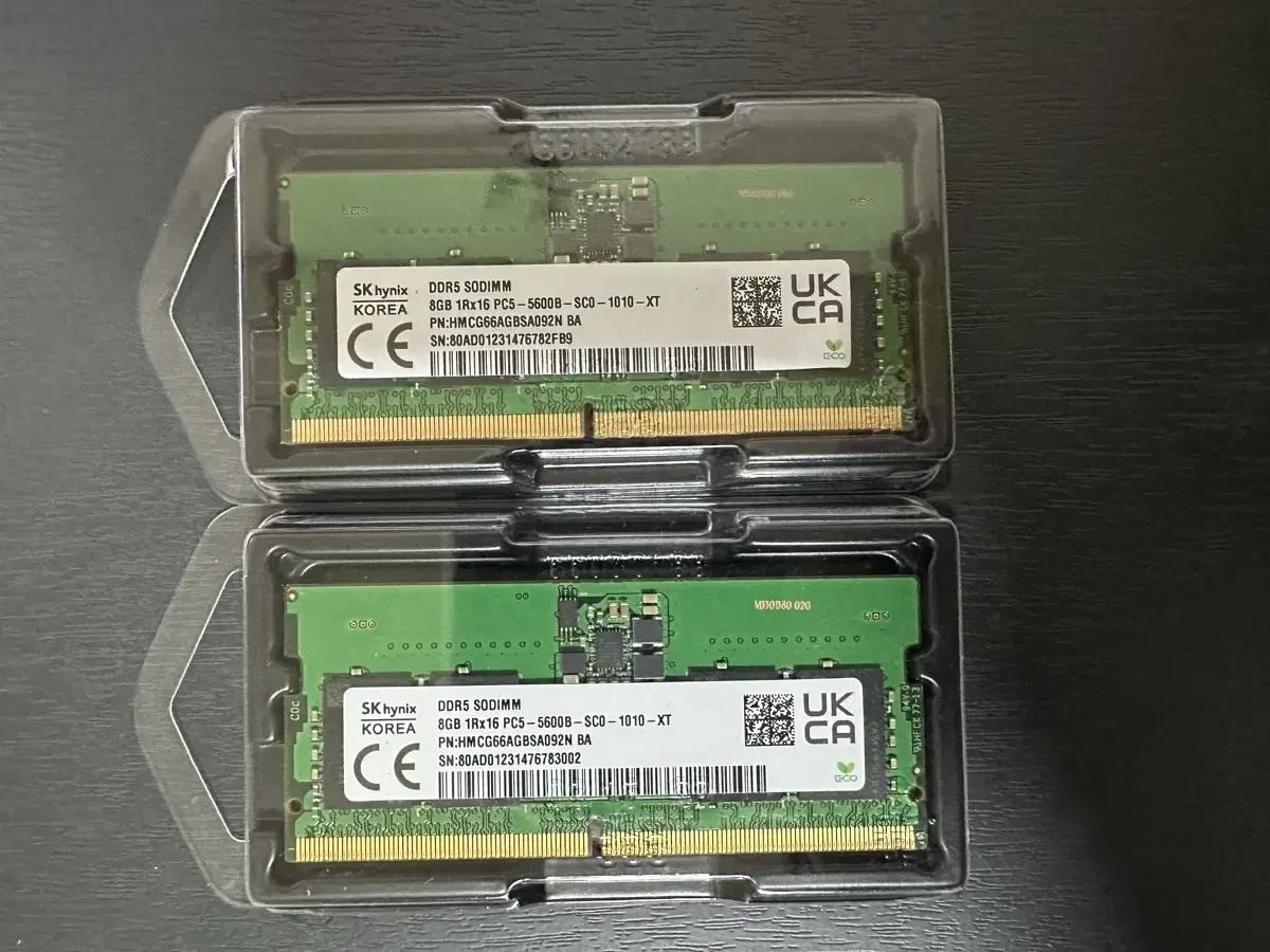 택포 하이닉스 노트북 ddr5 16g(8x2) 5600 팝니다.