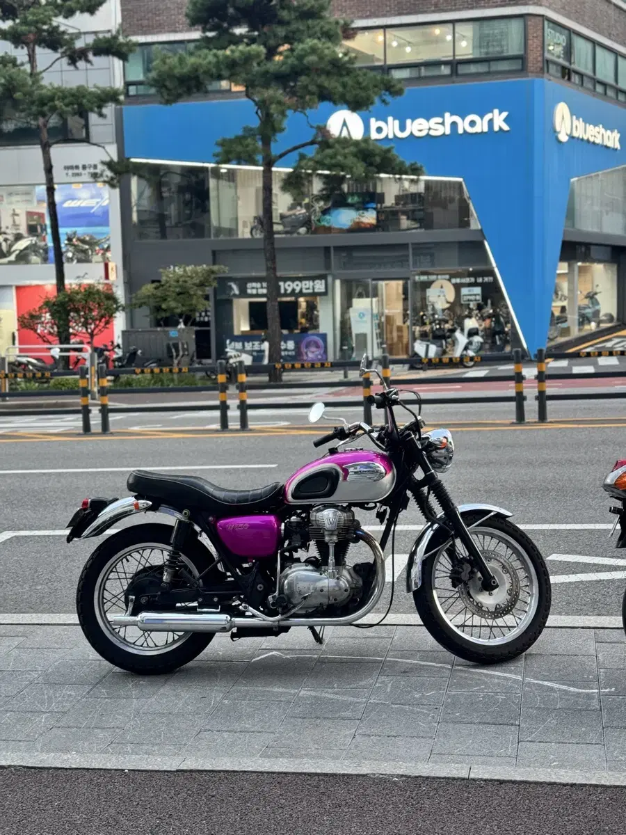 02년식 W650