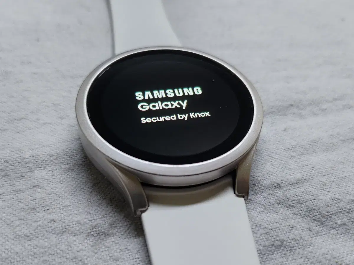 갤럭시 워치4 블랙 44mm LTE