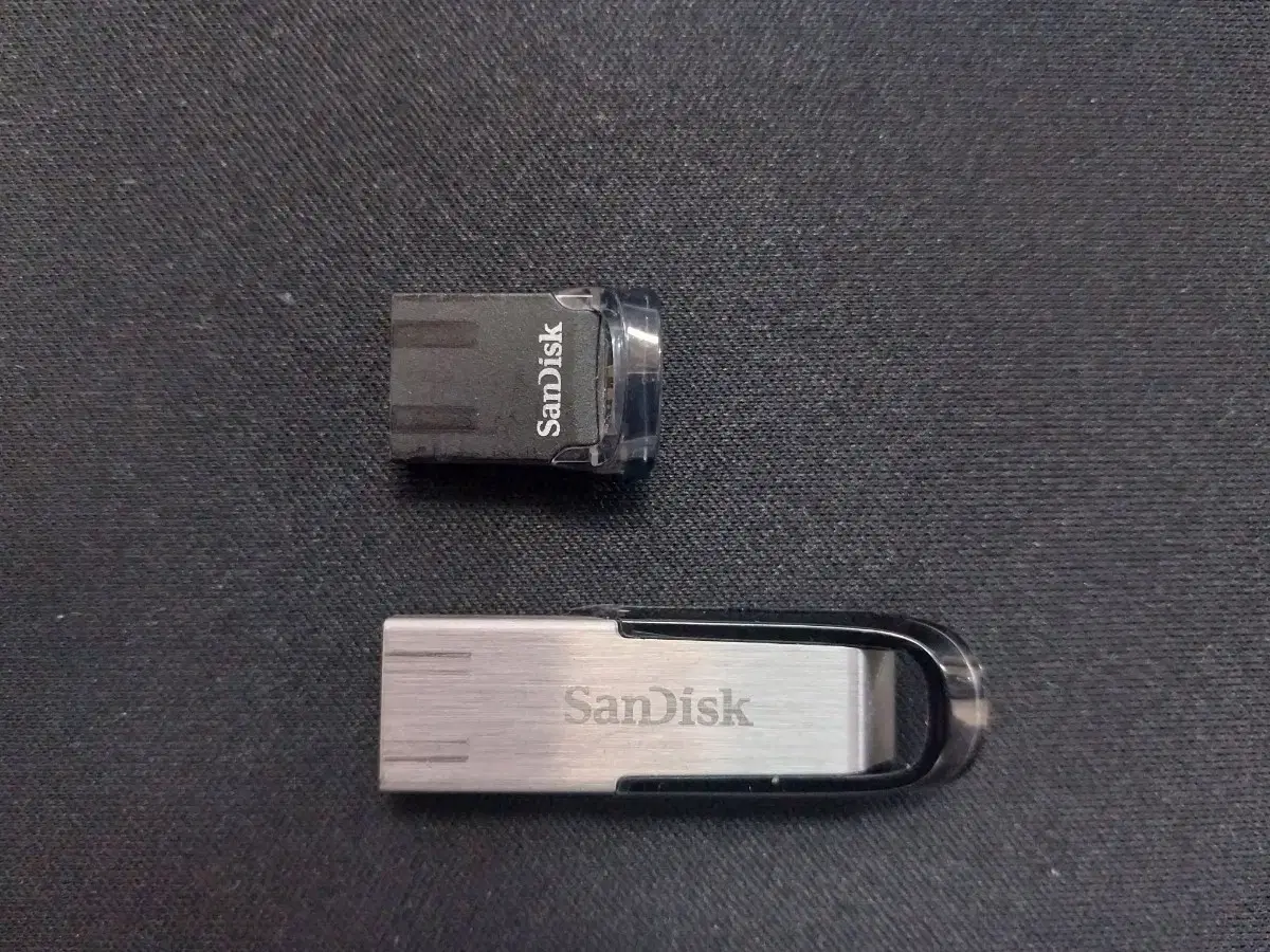 샌디스크 USB3.0 256G + 32G