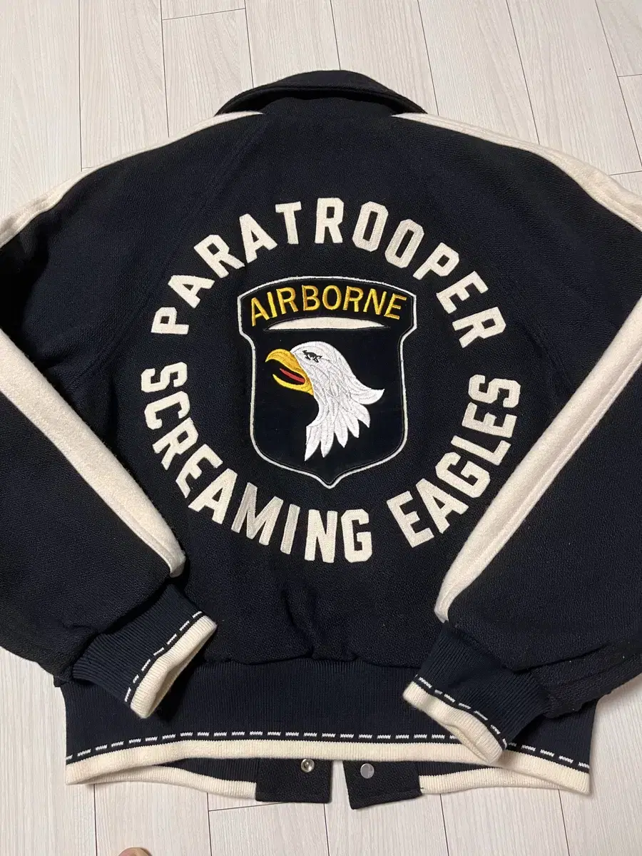 Real last quick sale, if it doesn't sell, I'll keep it: The Real Mccoy's jacket