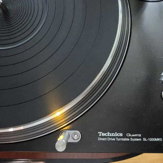 테크닉스, Technics 턴테이블 SL-1200mk5 블랙 팝니다