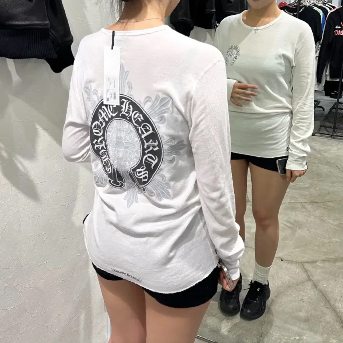 Chrome hearts long sleeve (women L)