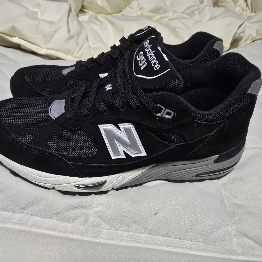 new balance M991EKS 255