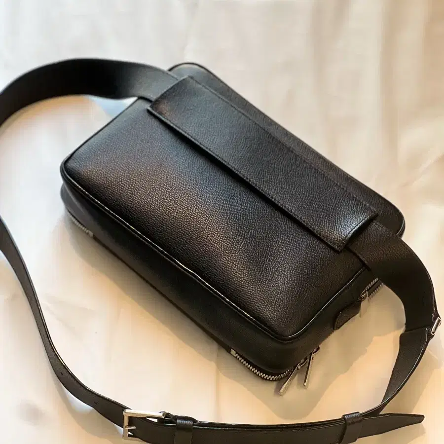 발렉스트라 V-Line Bum Bag