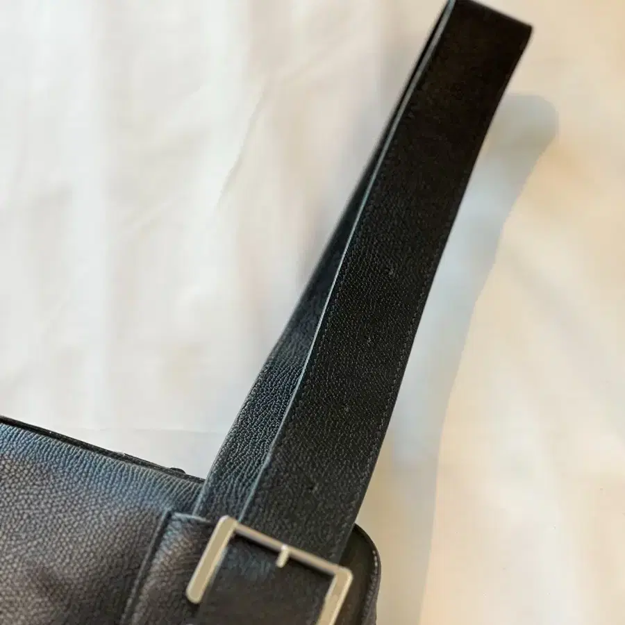 발렉스트라 V-Line Bum Bag