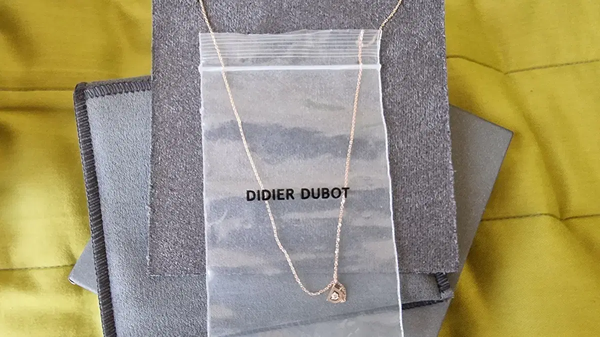 (Quick sale) Didier Dubot necklace JDRNRXF414S