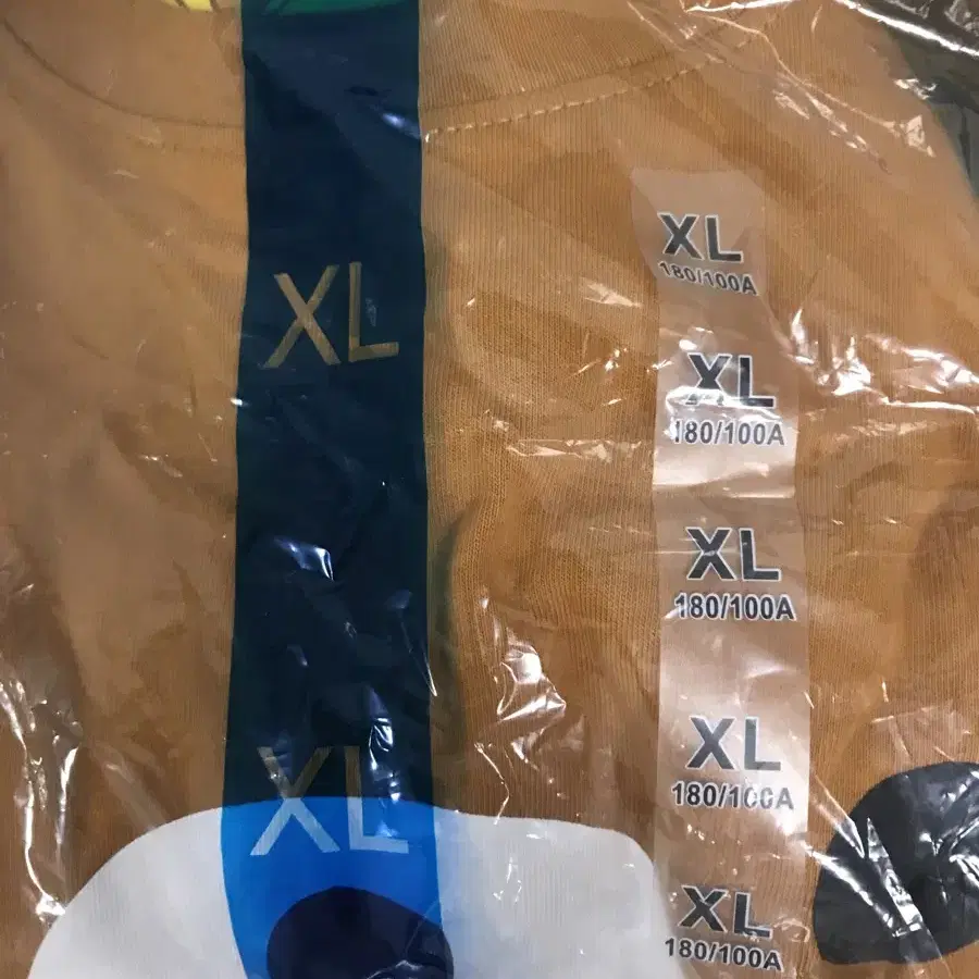 리락쿠마 스파오 티셔츠 xl