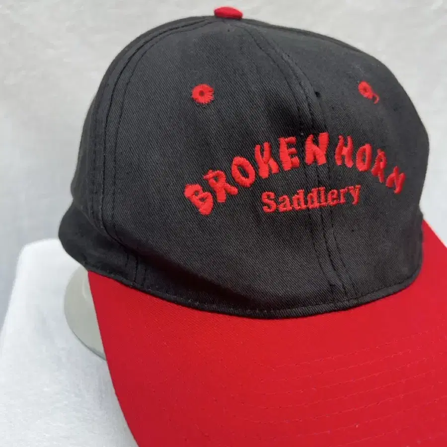 Broken Horn American Vintage Ball Cap