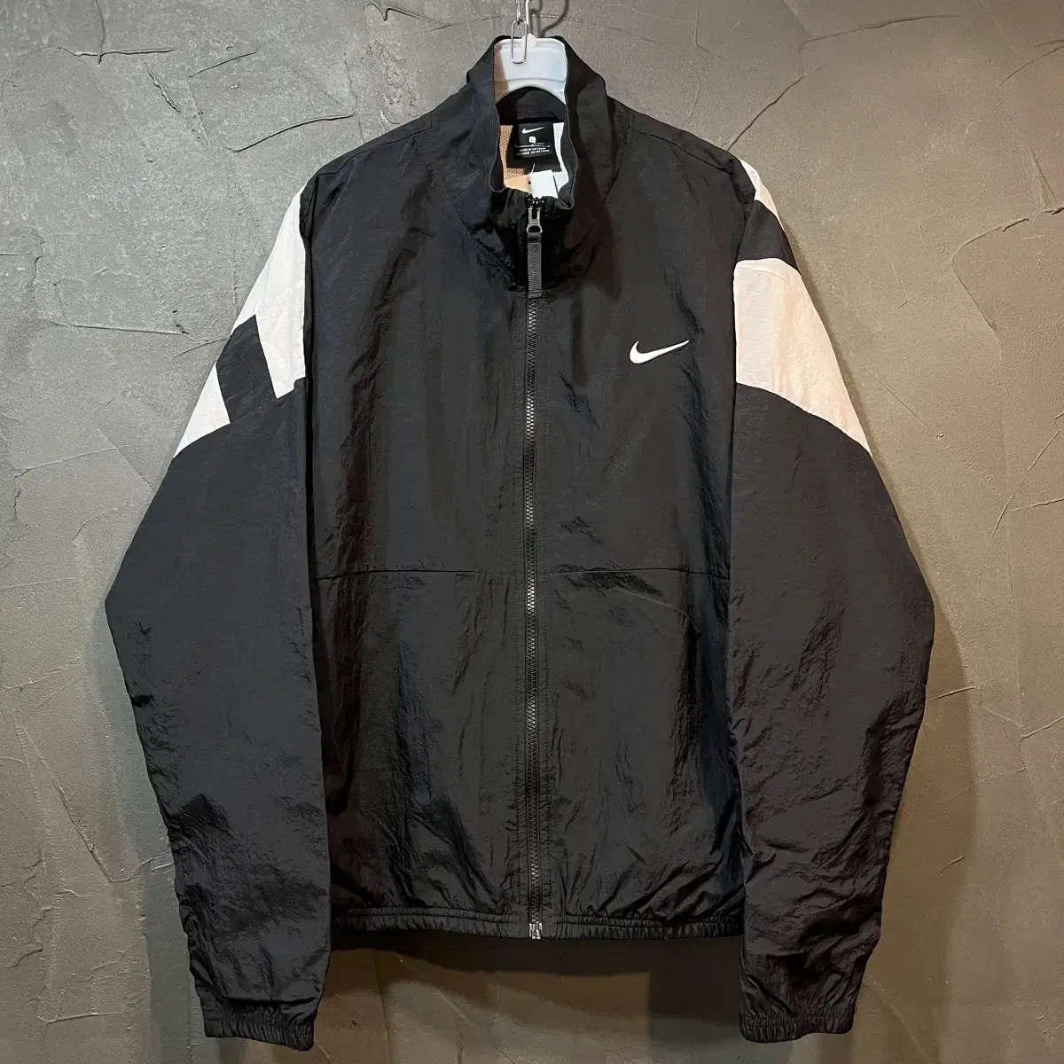 [L] NIKE 나이키 올드스쿨 바람막이