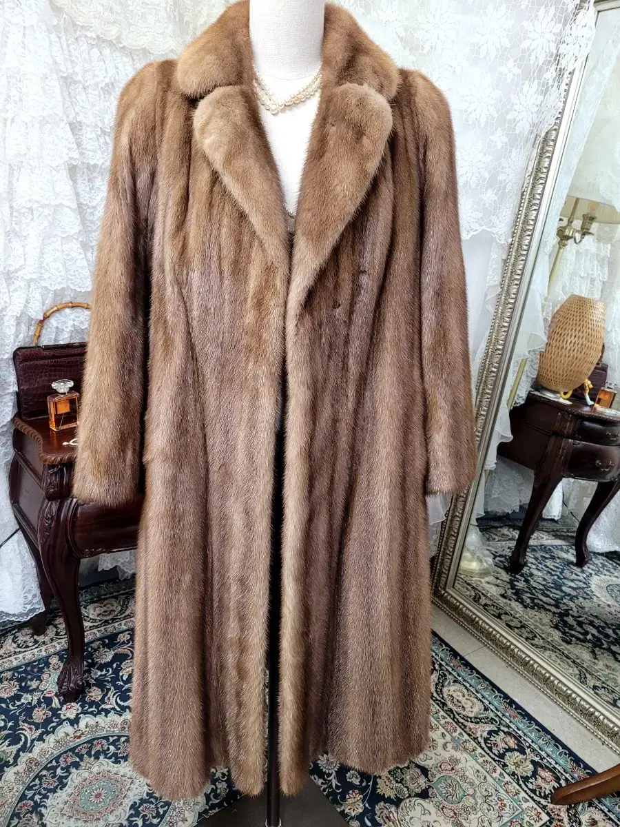 (정품)EMBA SAGA LONGMINK COAT  최상퀄리티