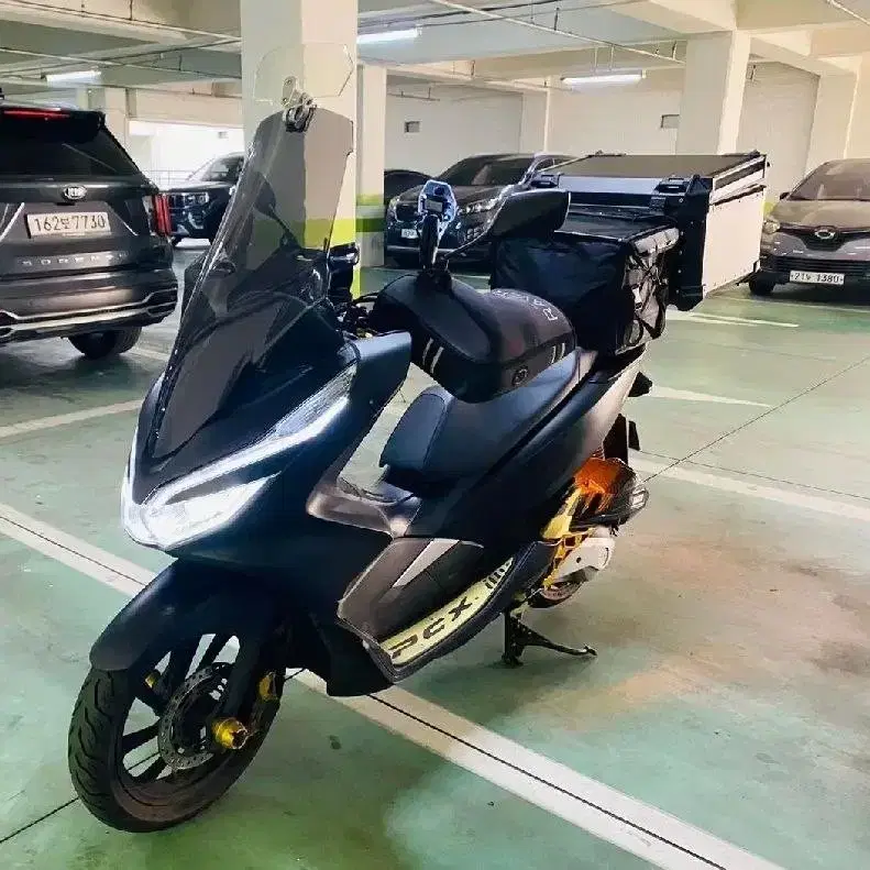 더뉴 Pcx125 배달세팅 바이크 판매합니다.