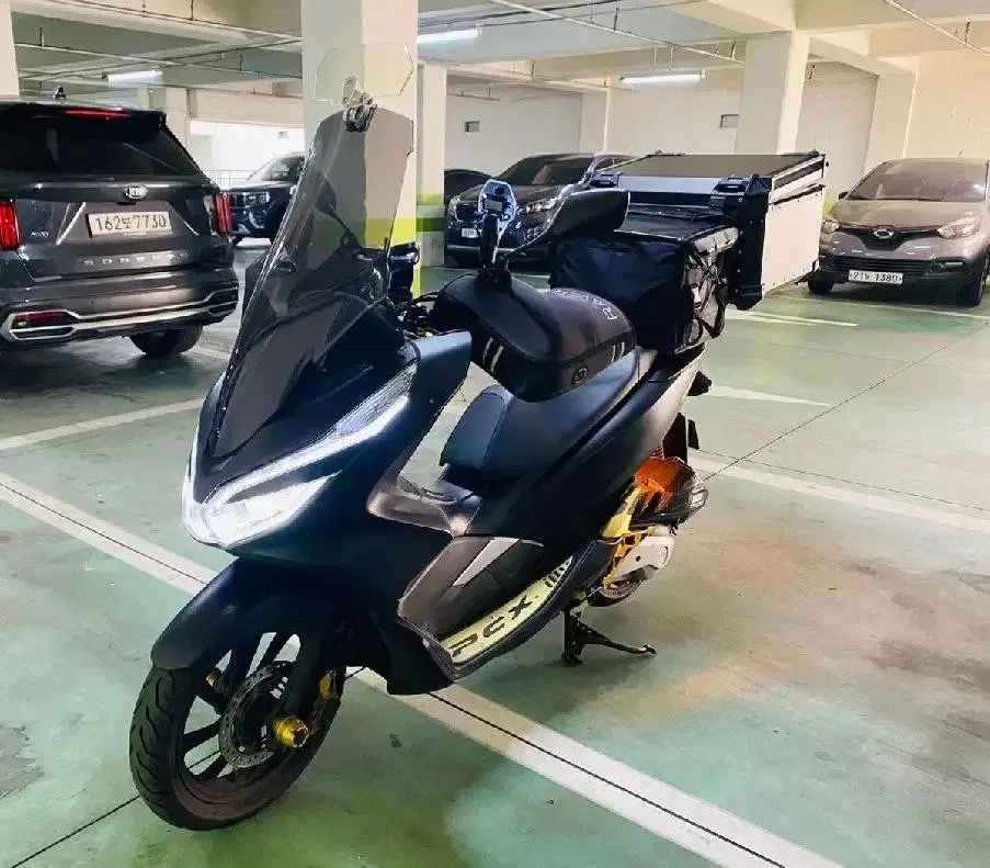 더뉴 Pcx125 배달세팅 바이크 판매합니다.