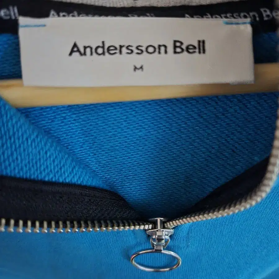 Andersson Bell M 반짚업 후드티 M