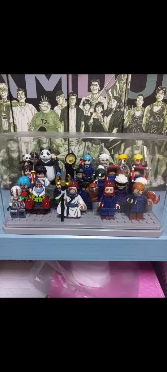 Zuu Spinning LEGO 24-piece case included