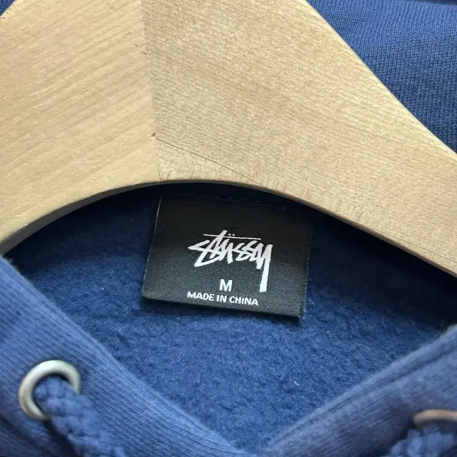 STUSSY TOP FORM 후드티