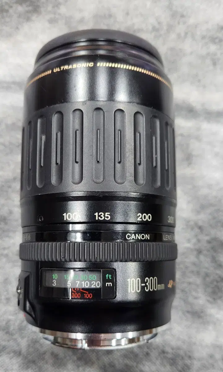 CANON EF100-300 F4.5-5.6USM