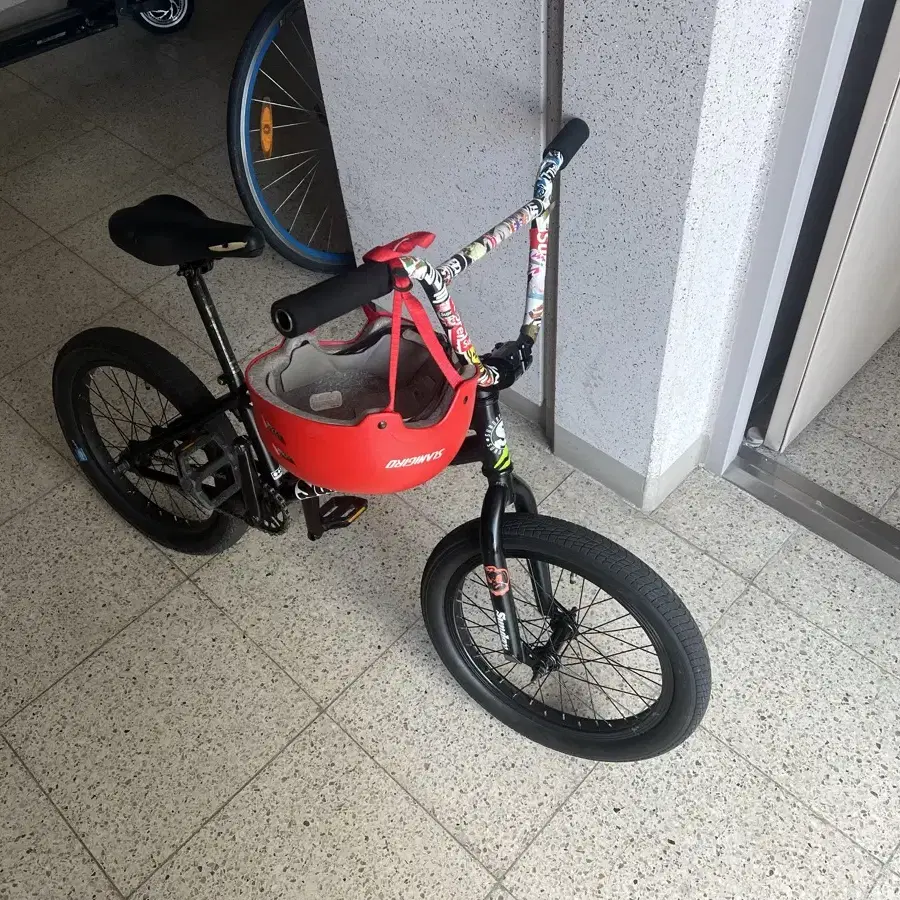 썬데이 무광블랙 bmx 판매합니다