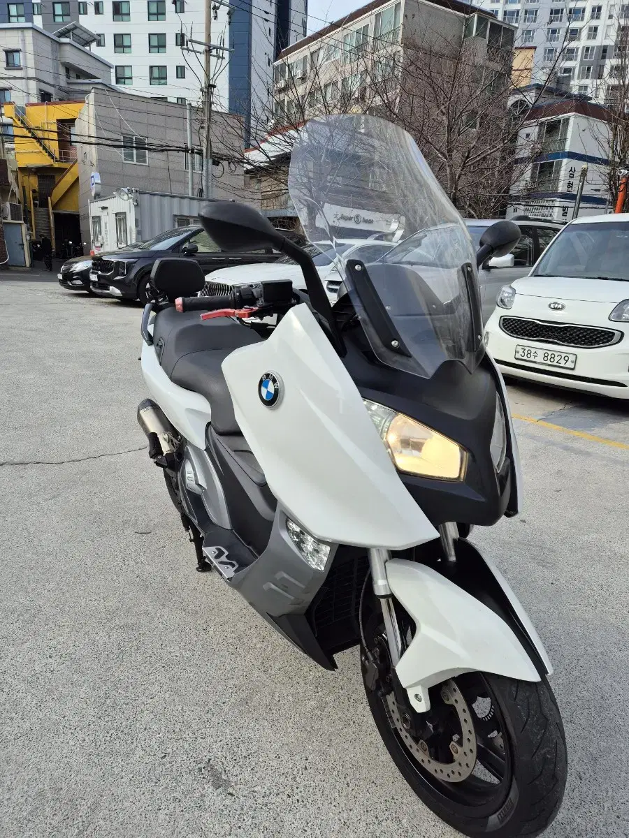 BMW C600s 14년식 아크라포빅 깔끔 차량 구조변경완료 팝니다