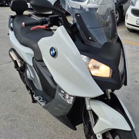 BMW C600s 14년식 아크라포빅 깔끔 차량 구조변경완료 팝니다