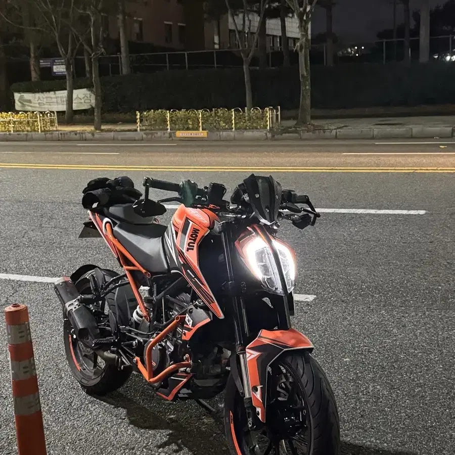 ktm 듀크 125 19년식