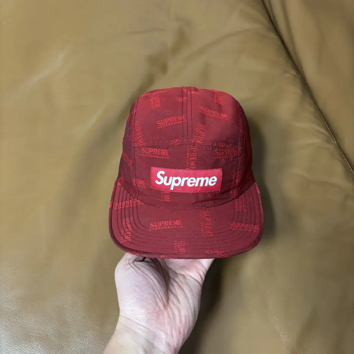 Supreme 슈프림 레드 캠프캡 모자 Jacquard Logo Red