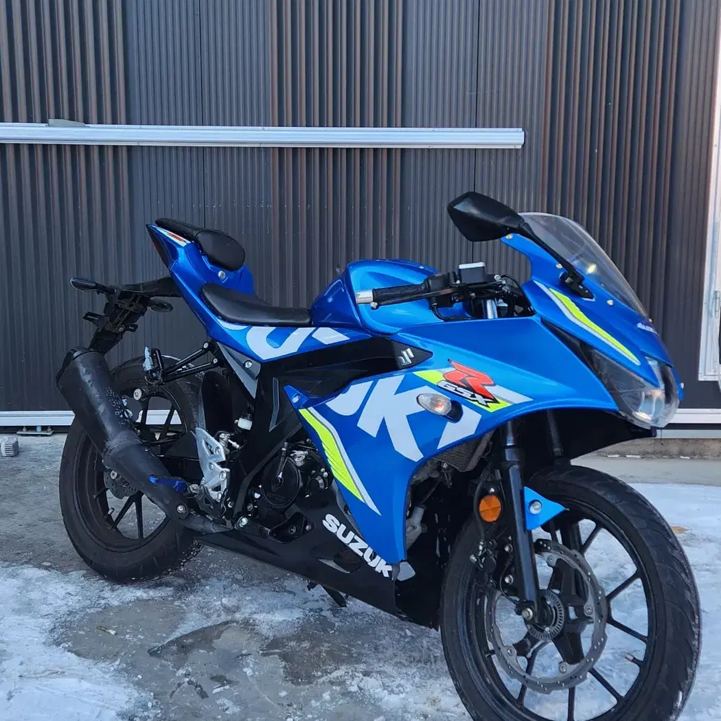 스즈키 GSX-R125 18년식 3만KM주행 엔진상급차량 급매합니다.