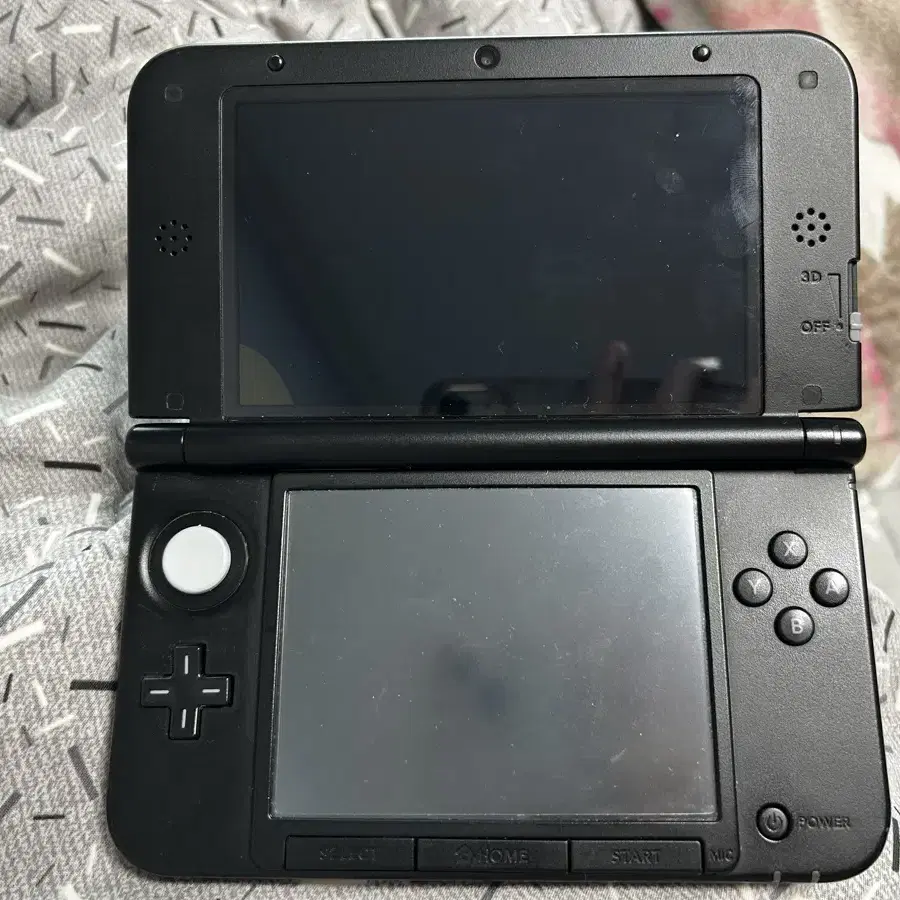 닌텐도 3ds XL 구큰다수 판매합니다