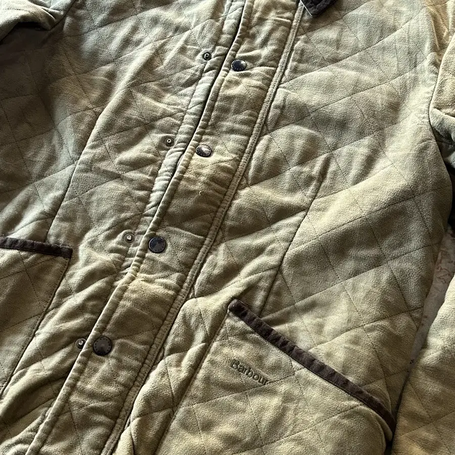 Barbour 퀄팅자켓