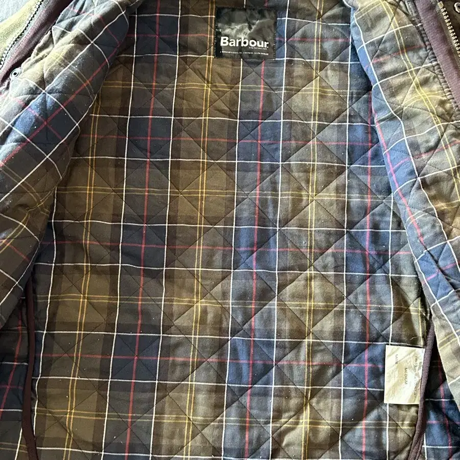 Barbour 퀄팅자켓