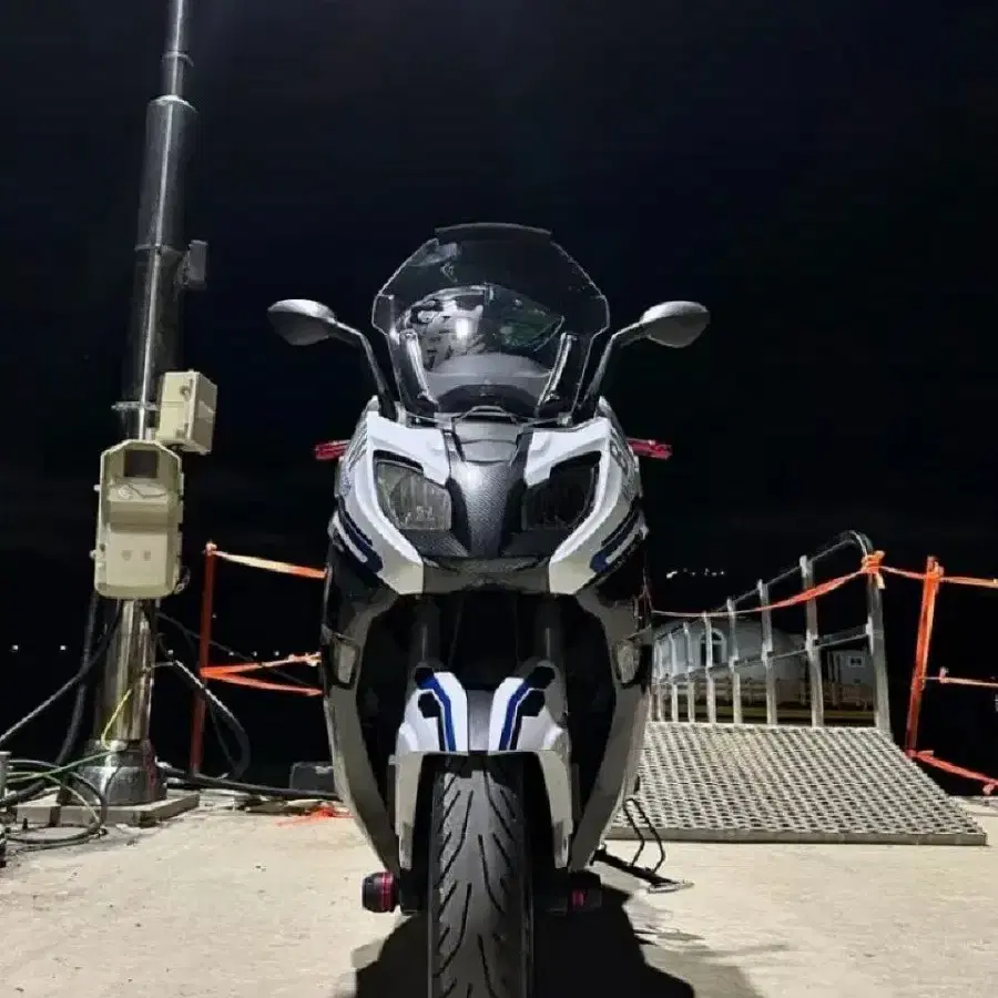 bmw c650s 17년식 판매합니다