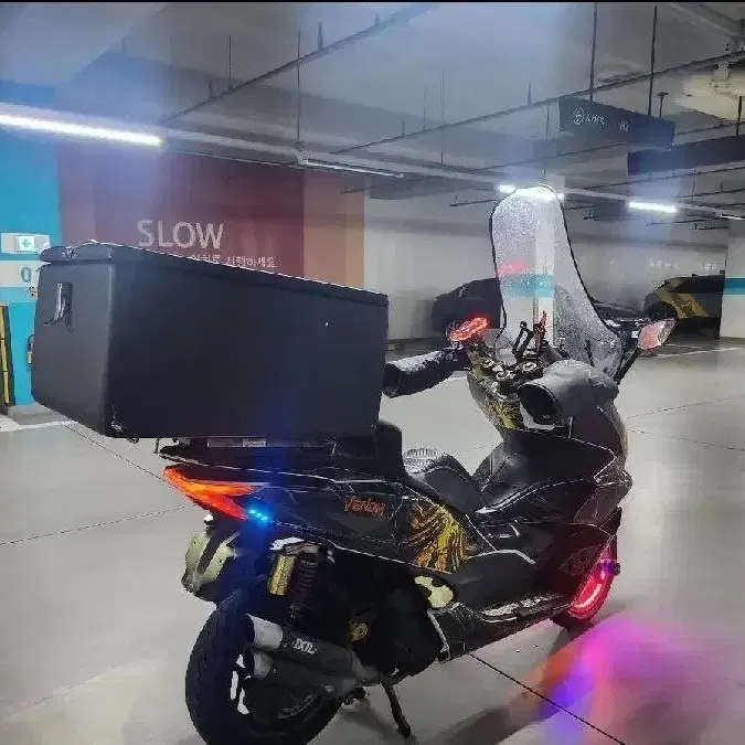 Pcx125 ABS 2022년식 2만키로 튜닝바이크 판매합니다.