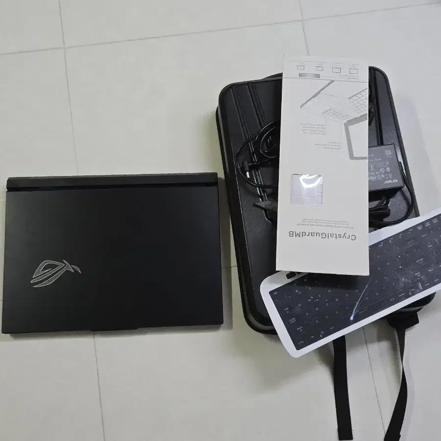 ROG STRIX G18노트북